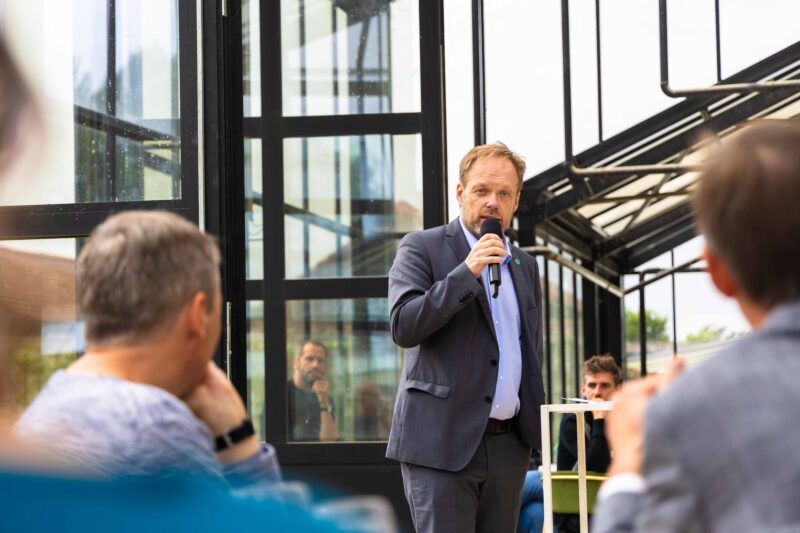 1 N0 A7606 SEPTEMBER 2024